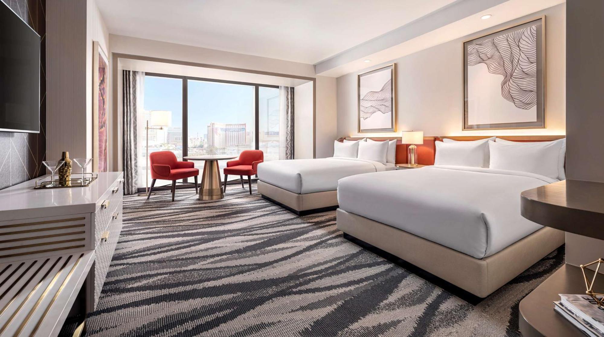 Conrad Las Vegas At Resorts World Esterno foto A guest room at the Hilton Las Vegas
