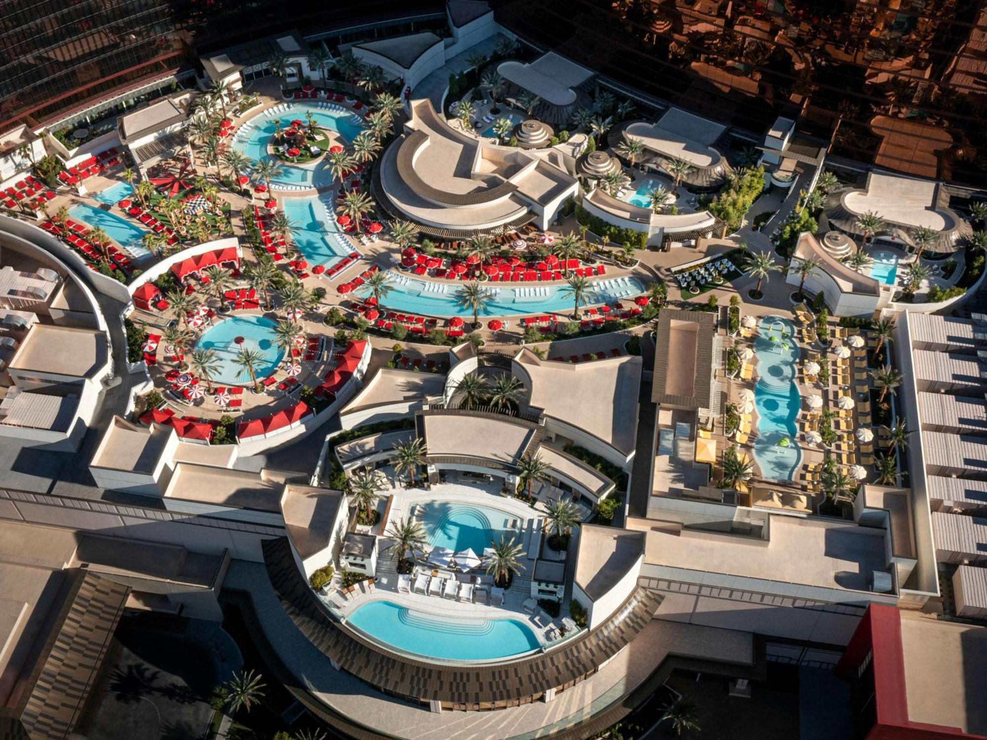 Conrad Las Vegas At Resorts World Esterno foto Model of the complex